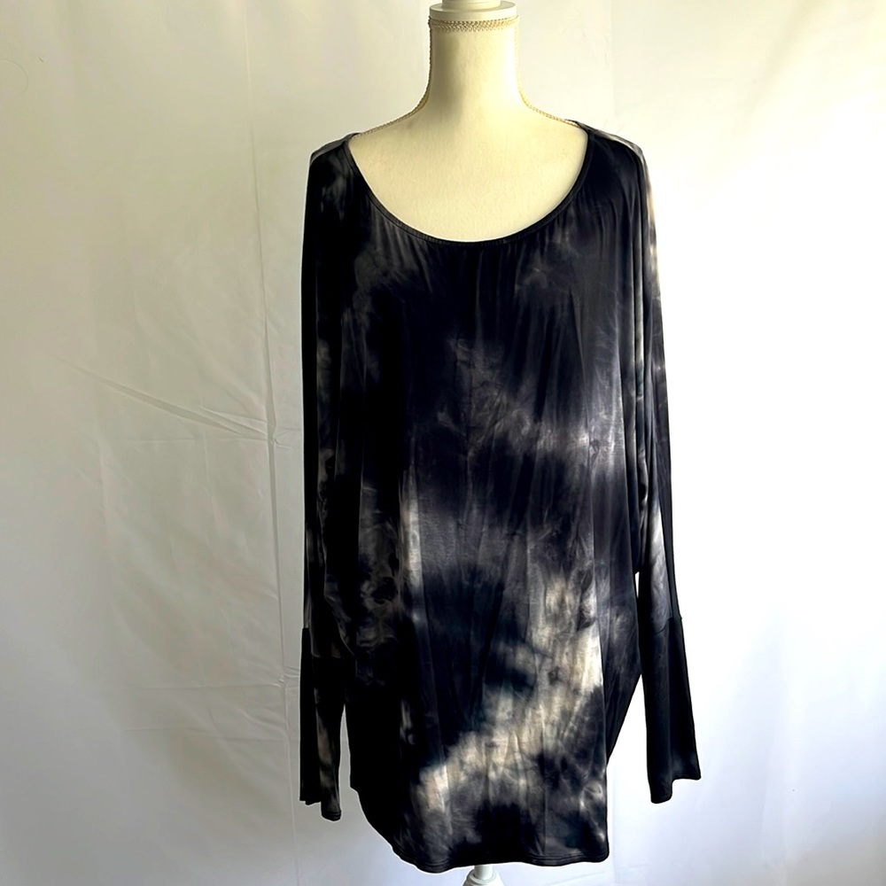 L & B, Lucky & Blessed, Tunic Top, Size 3X, Rayon/Spandex, Black/multi swirls